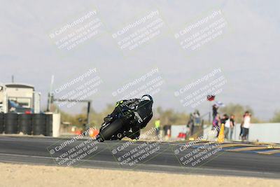 media/Jan-11-2025-CVMA (Sat) [[ddeb3f563a]]/Race 13-Amateur Supersport Open/